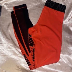 Nike leggings